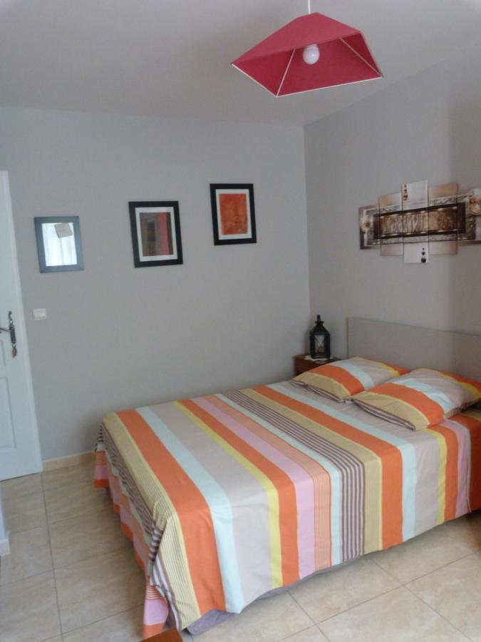 Chez Patrick Roujan Bed & Breakfast エクステリア 写真