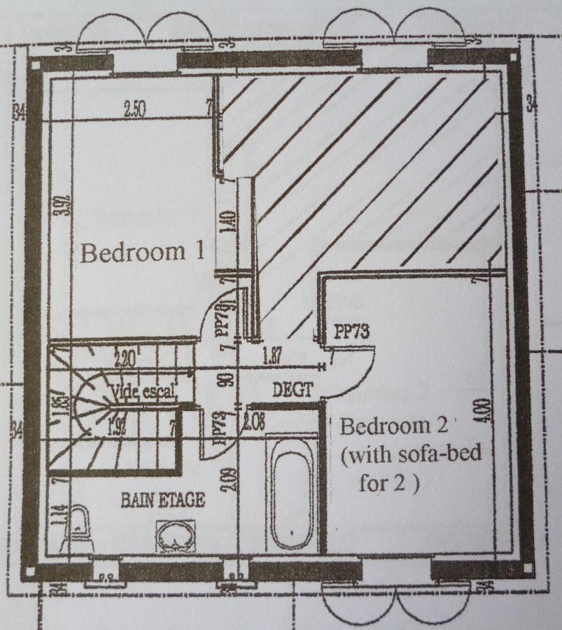 Chez Patrick Roujan Bed & Breakfast エクステリア 写真